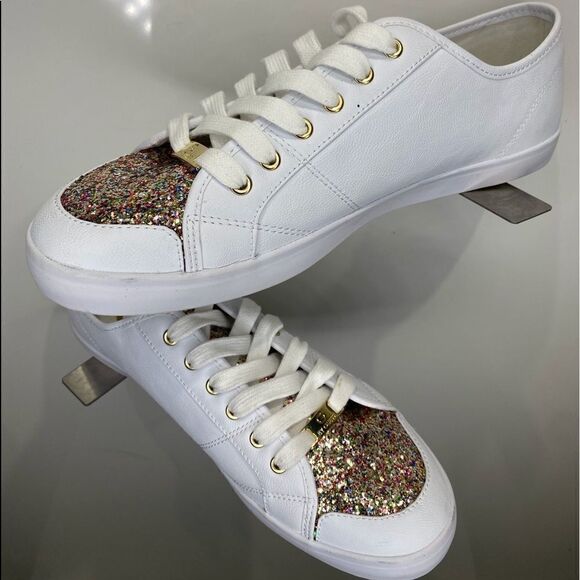 Womens Guess "GGMatrix2"  Glittler Low Size 11 - Picture 1 of 7